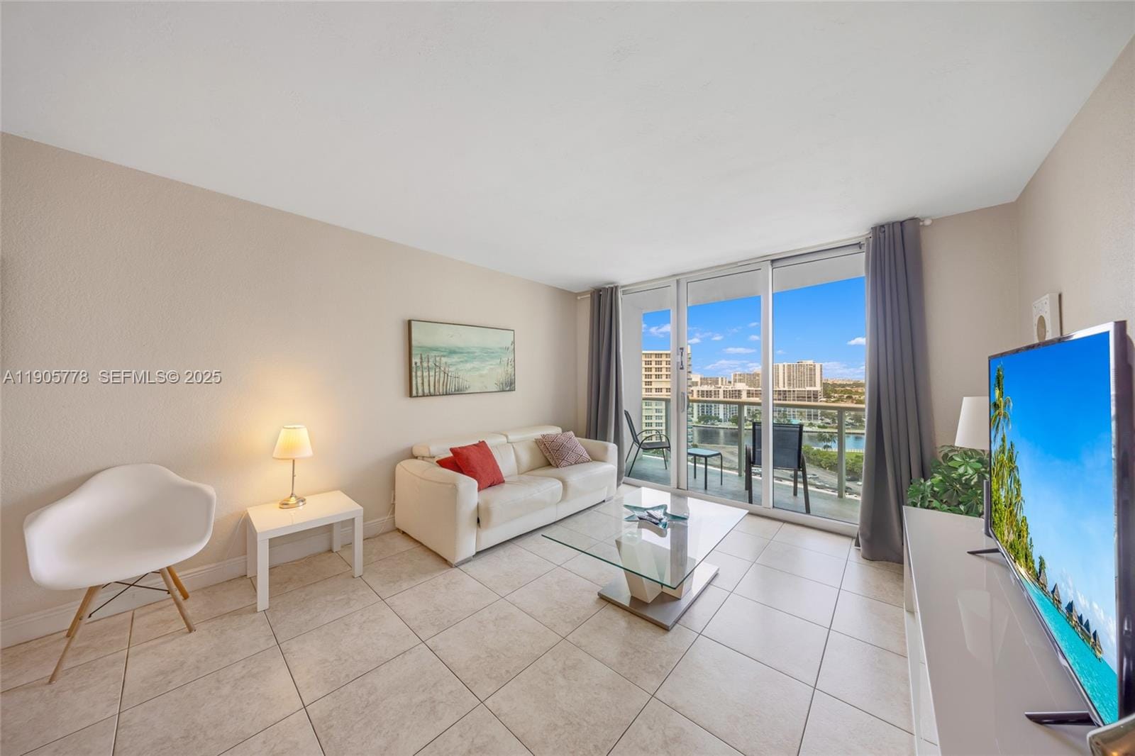 3801 S Ocean Drive 15R — photo 4