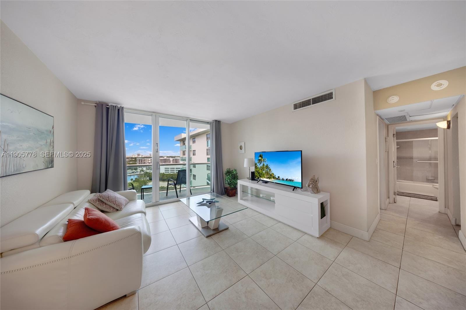 3801 S Ocean Drive 15R — photo 5