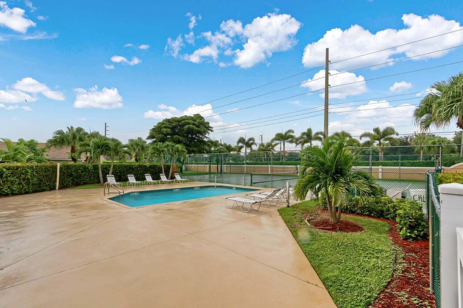 8265 Palm Gate Drive — photo 12