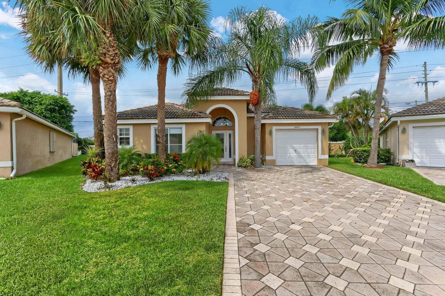 Sold home at 8265 Palm Gate Drive, Boynton Beach, FL 33436