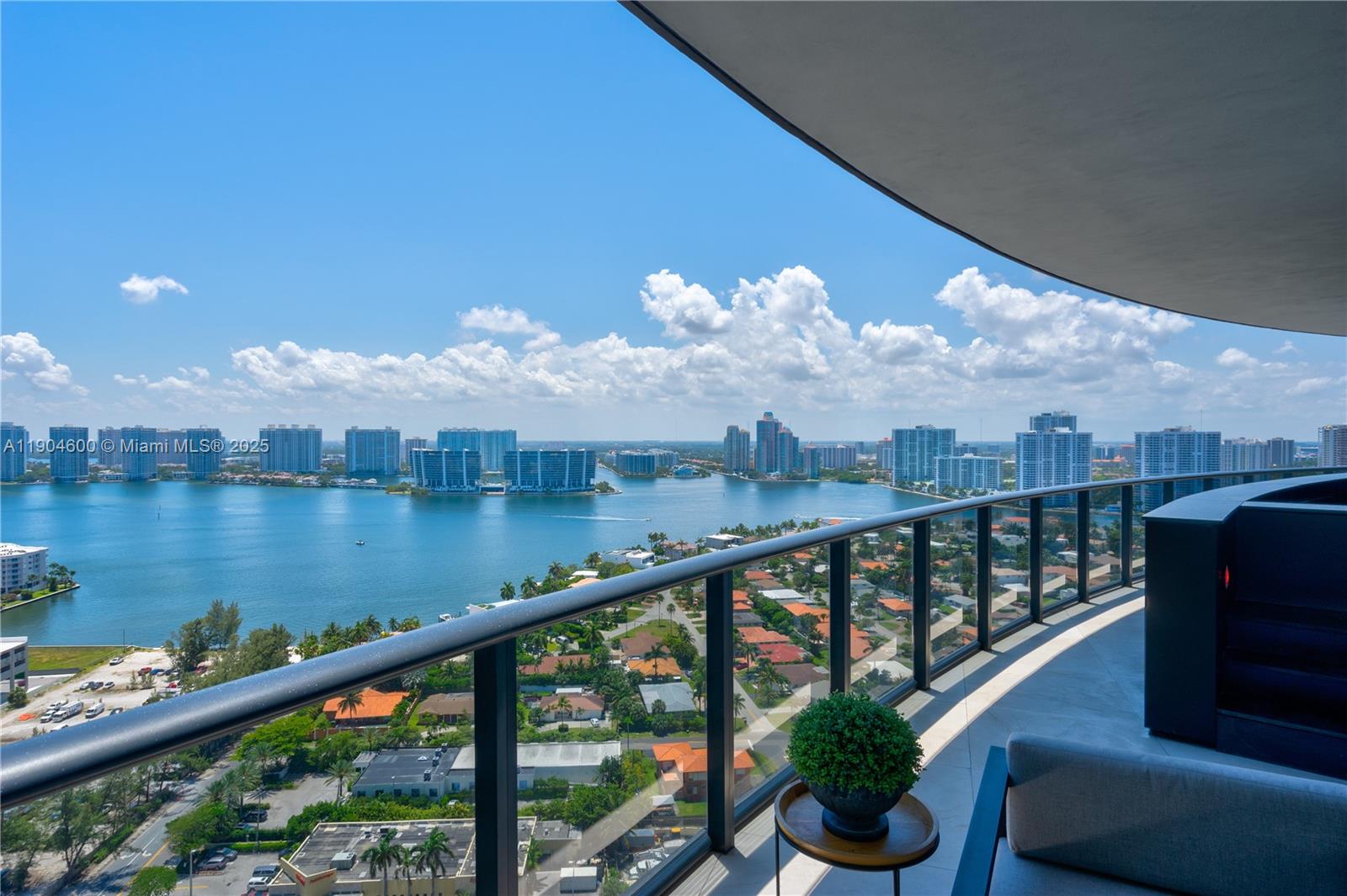 18555 Collins Avenue 2403, Sunny Isles Beach, FL 33160, Sunny Isles Beach