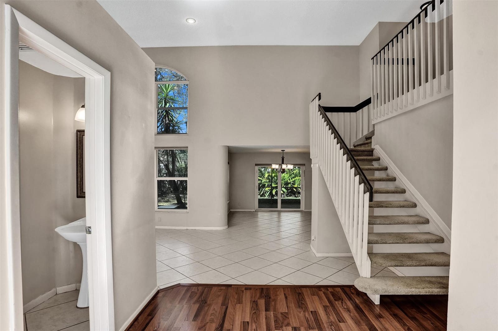 11149 Helena Drive — photo 2