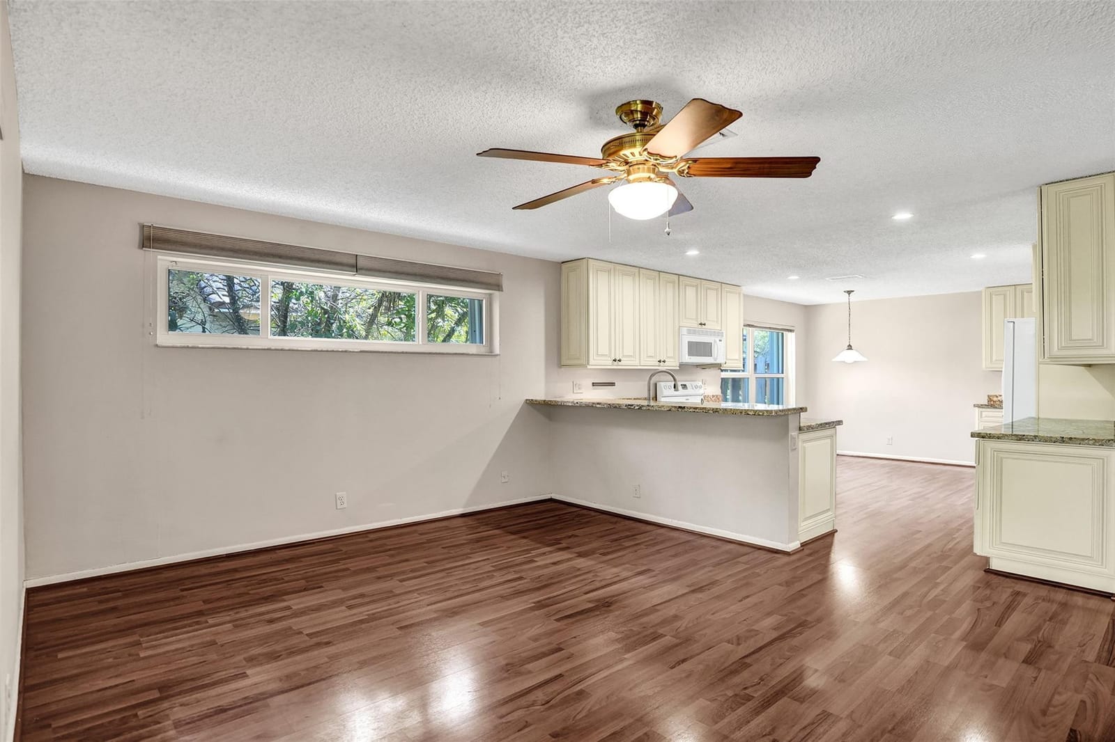 11149 Helena Drive — photo 11