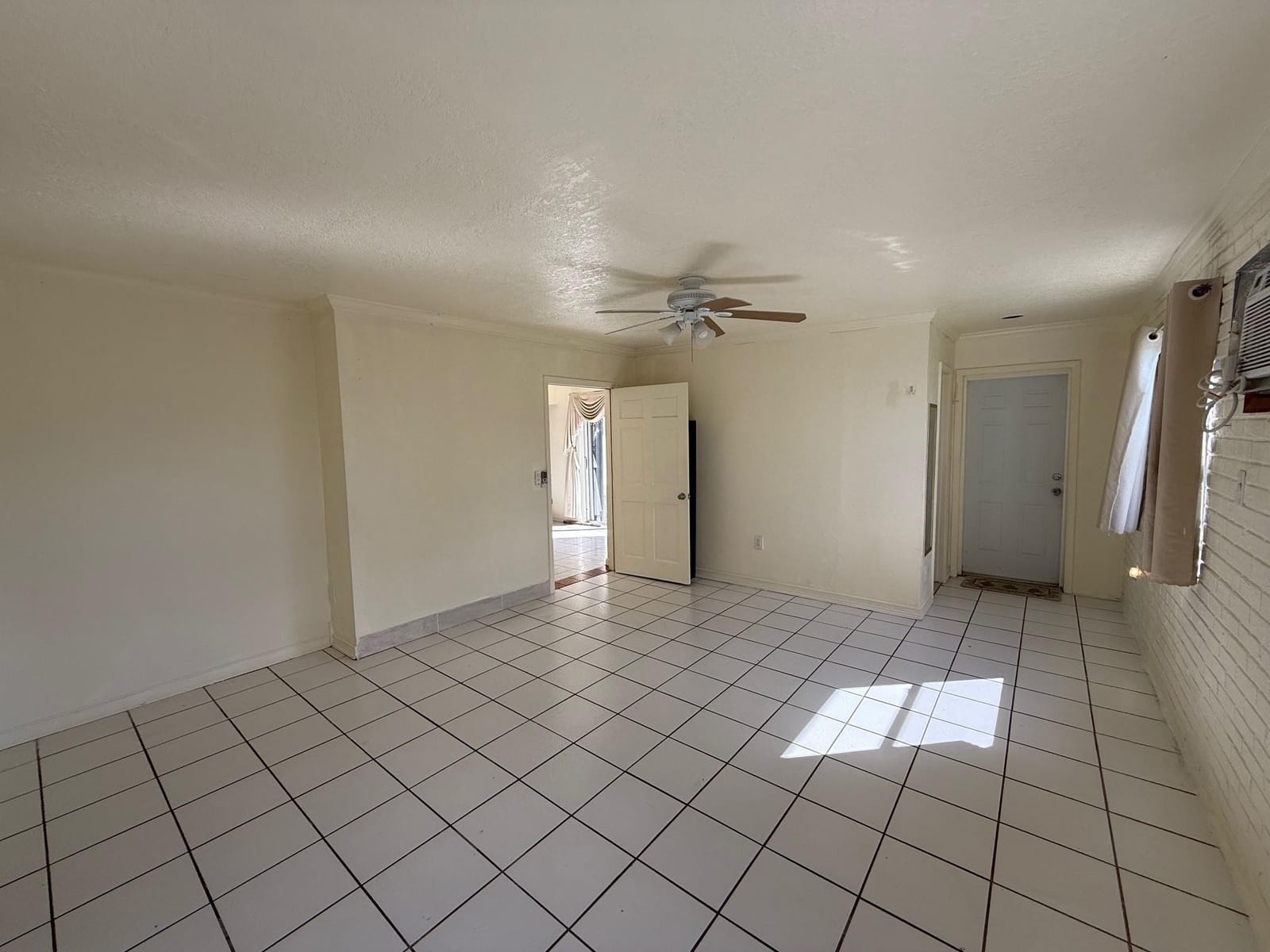 6940 SW 9th Street, Pembroke Pines, FL 33023 photo 16
