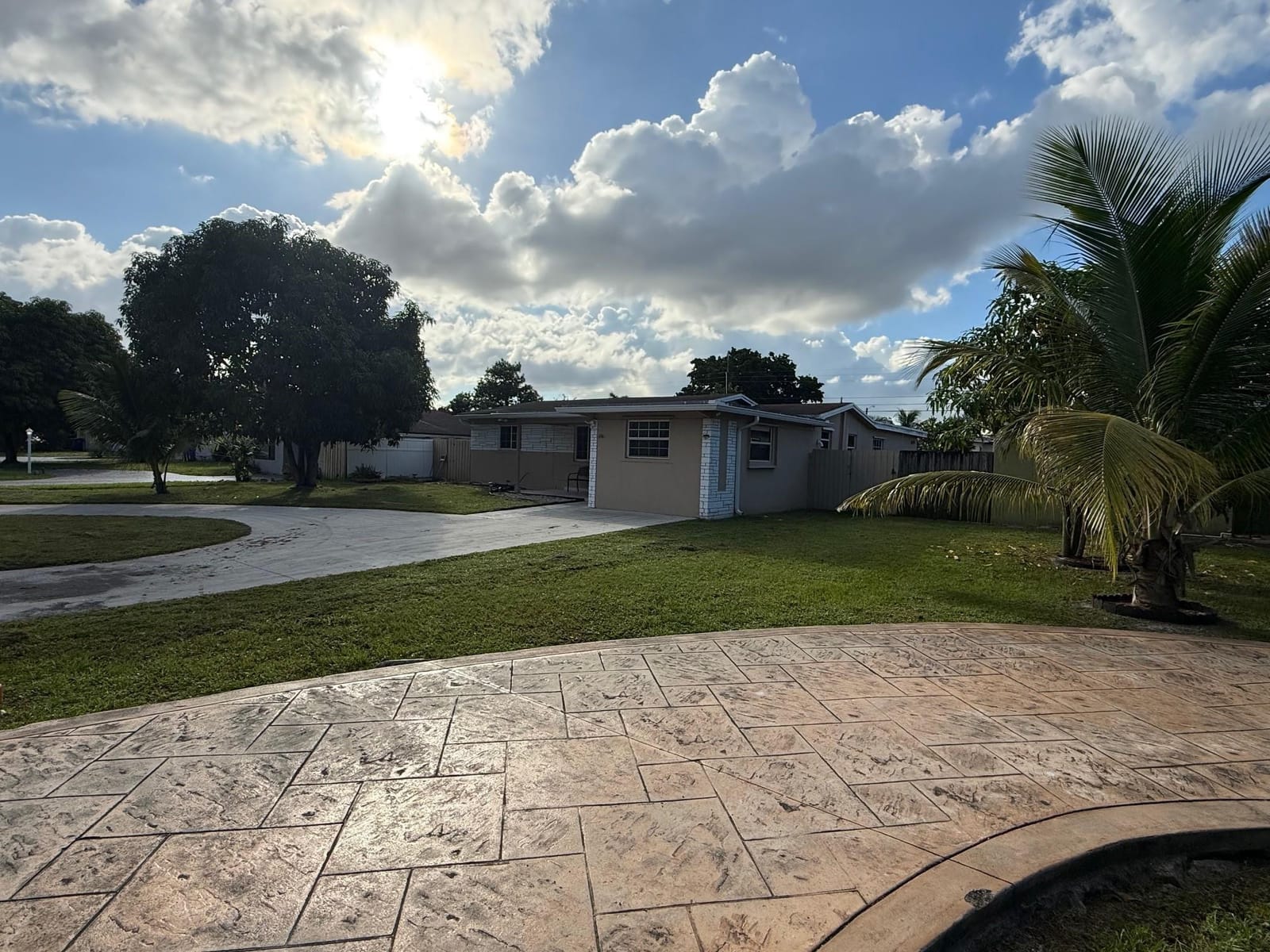 6940 SW 9th Street — photo 4
