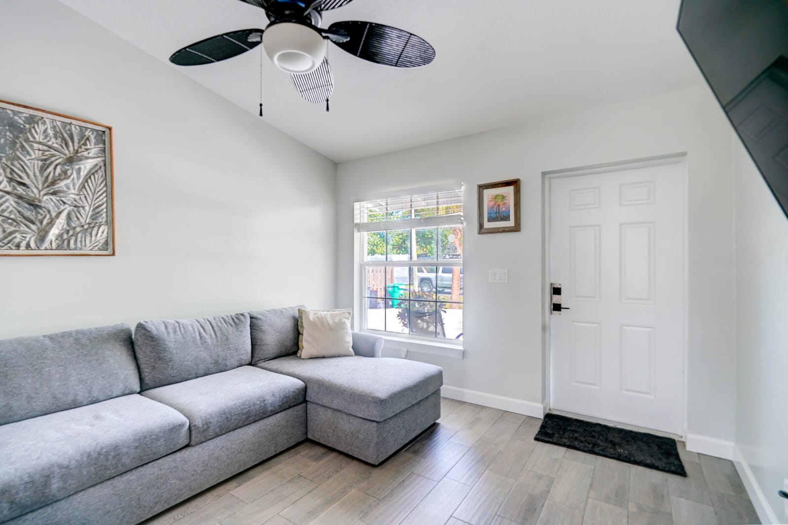 3419 W Lake Drive — photo 9