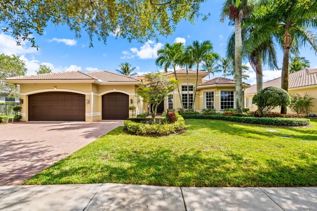 9527 Savona Winds Drive, Delray Beach, FL 33446