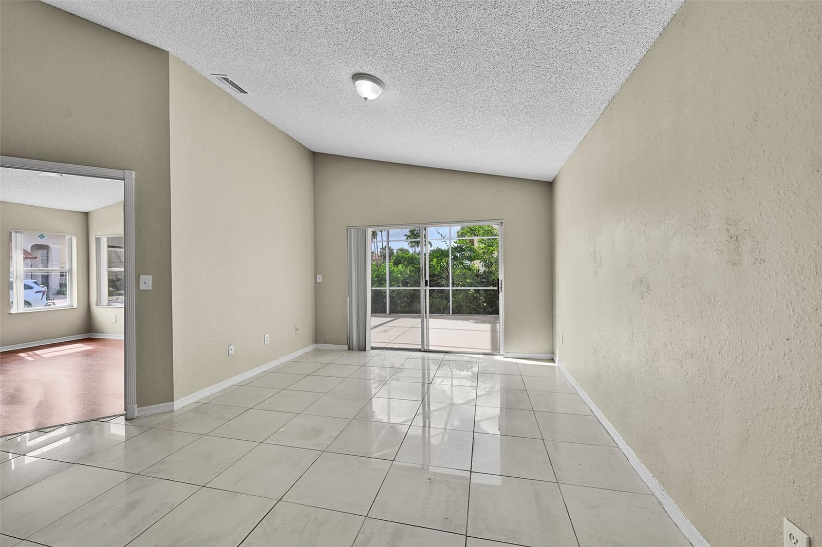 1688 SW 158th Avenue, Pembroke Pines, FL 33027 photo 14