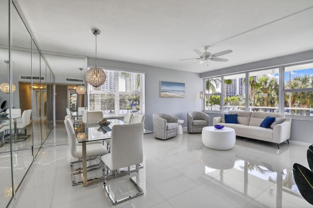 3333 NE 34 209, Fort Lauderdale, FL 33308