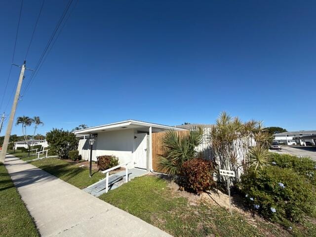 96 East Court, Royal Palm Beach, FL 33411
