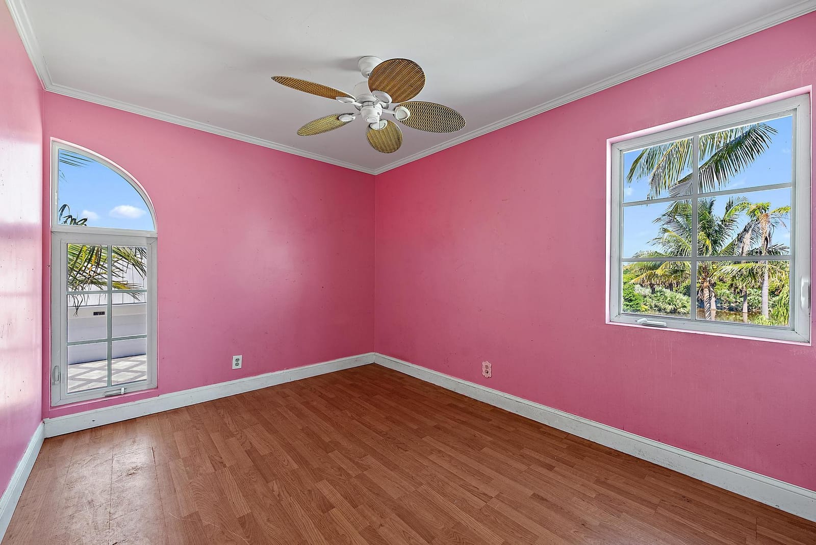 301 Xanadu Place — photo 8