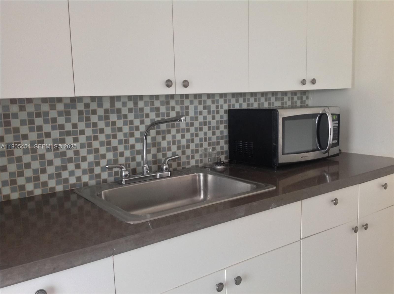1816 Mckinley Street 12A — photo 5