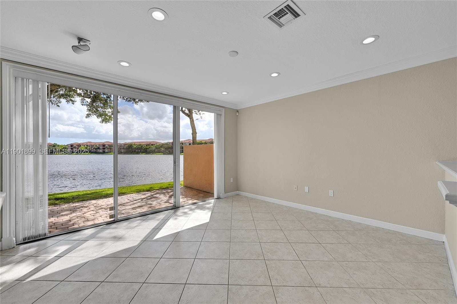 16250 SW 47th Manor — photo 12