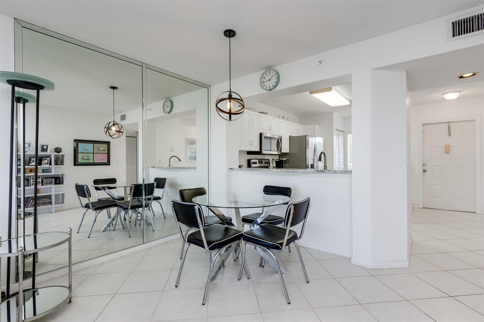 9537 Weldon Circle 404 — photo 7