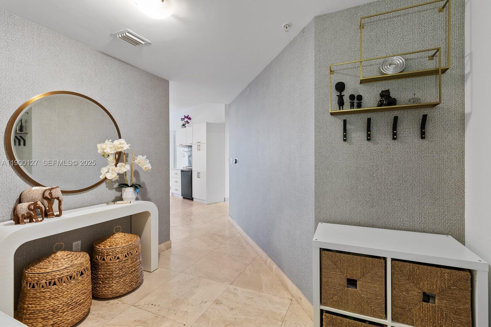 5970 Indian Creek Drive 504 — photo 3