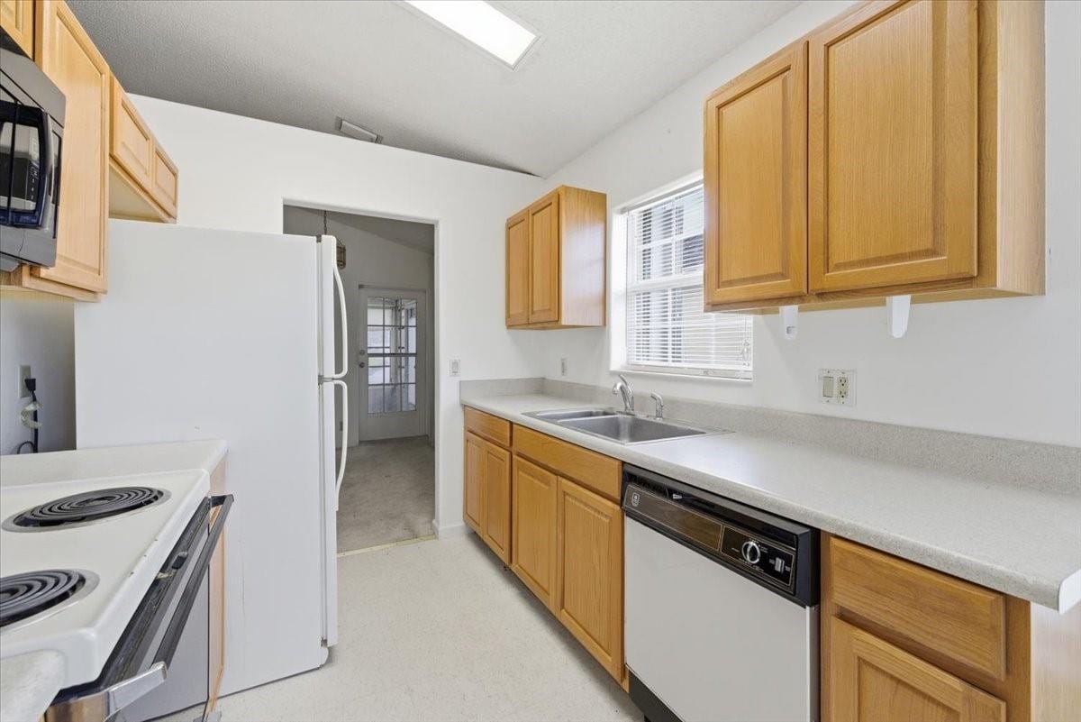 7921 Mansfield Hollow Road — photo 12