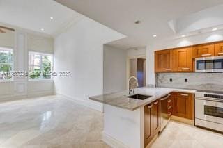60 Edgewater Drive LE, sold in The Gables Condo, Coral Gables, FL