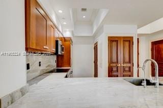 60 Edgewater Drive LE, Coral Gables, FL 33133 photo 4