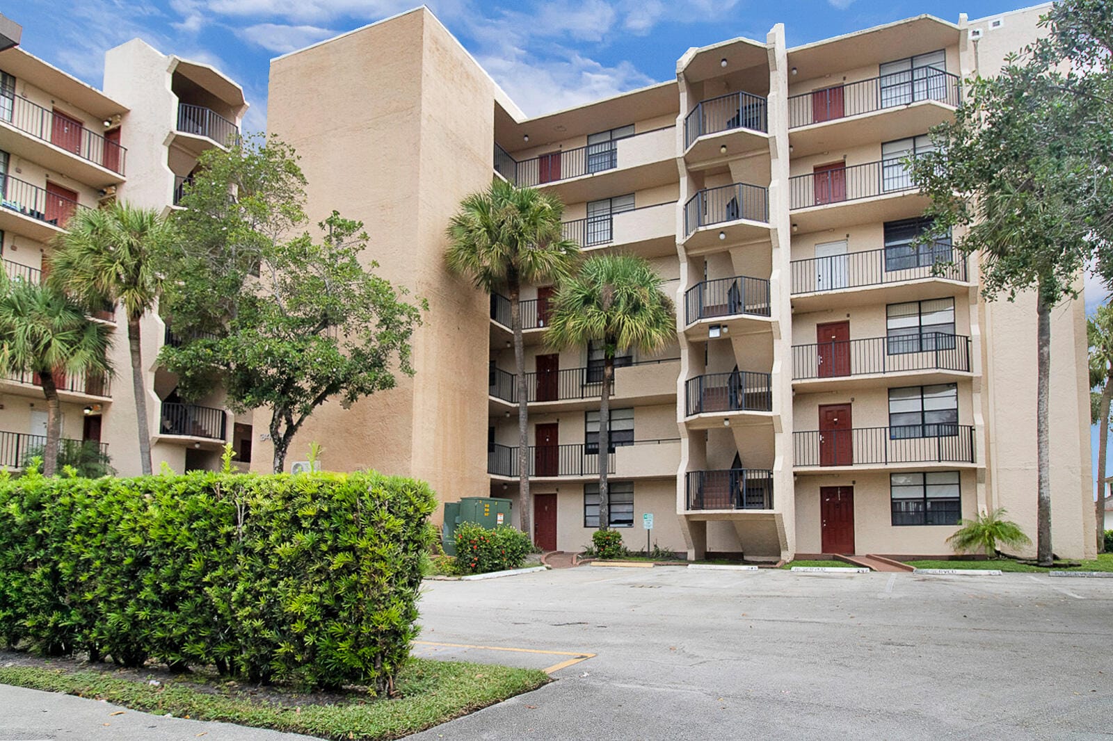 3400 Blue Lake Drive 302, Pompano Beach, FL 33064 photo 4
