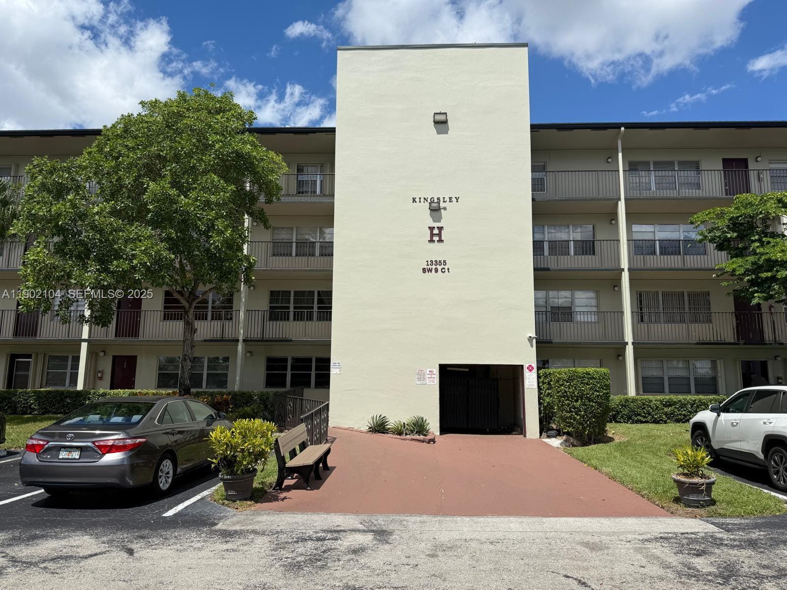 13355 SW 9th Court 415H, Pembroke Pines, FL 33027 photo 1