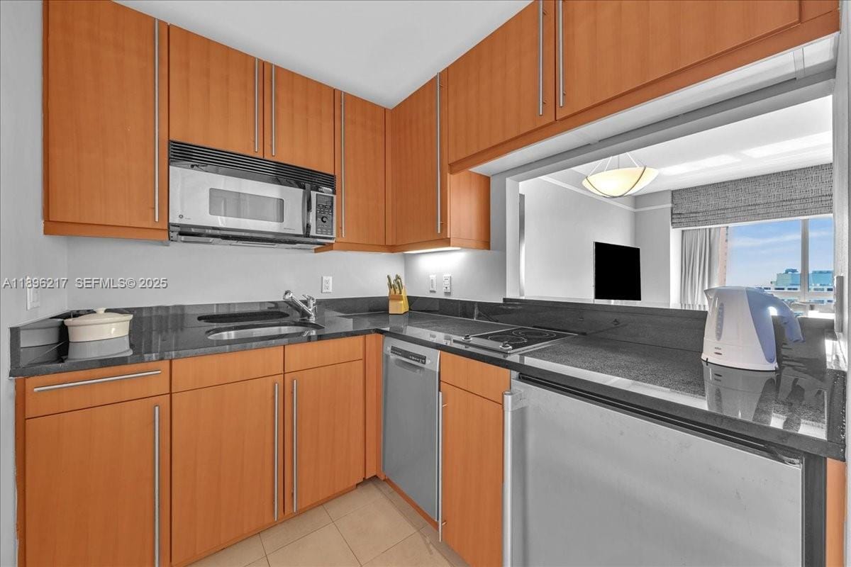 1435 Brickell Avenue 3603 — photo 9