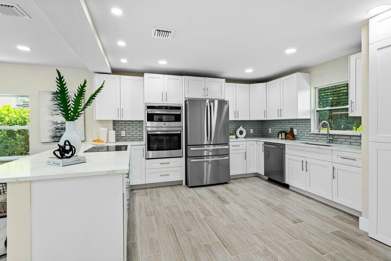 5497 N Ocean Boulevard — photo 10