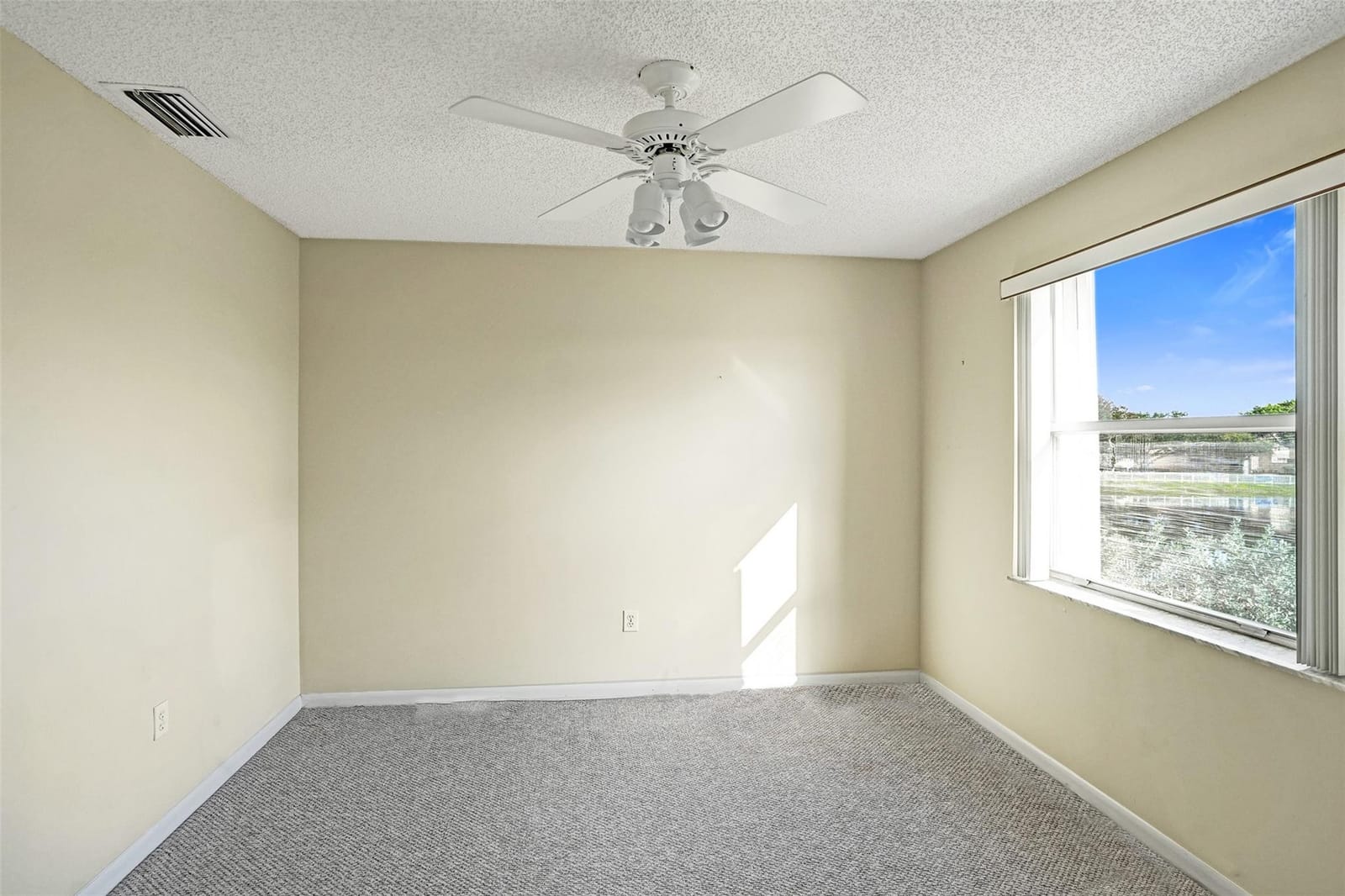 385 NW 153rd Avenue, Pembroke Pines, FL 33028 photo 27
