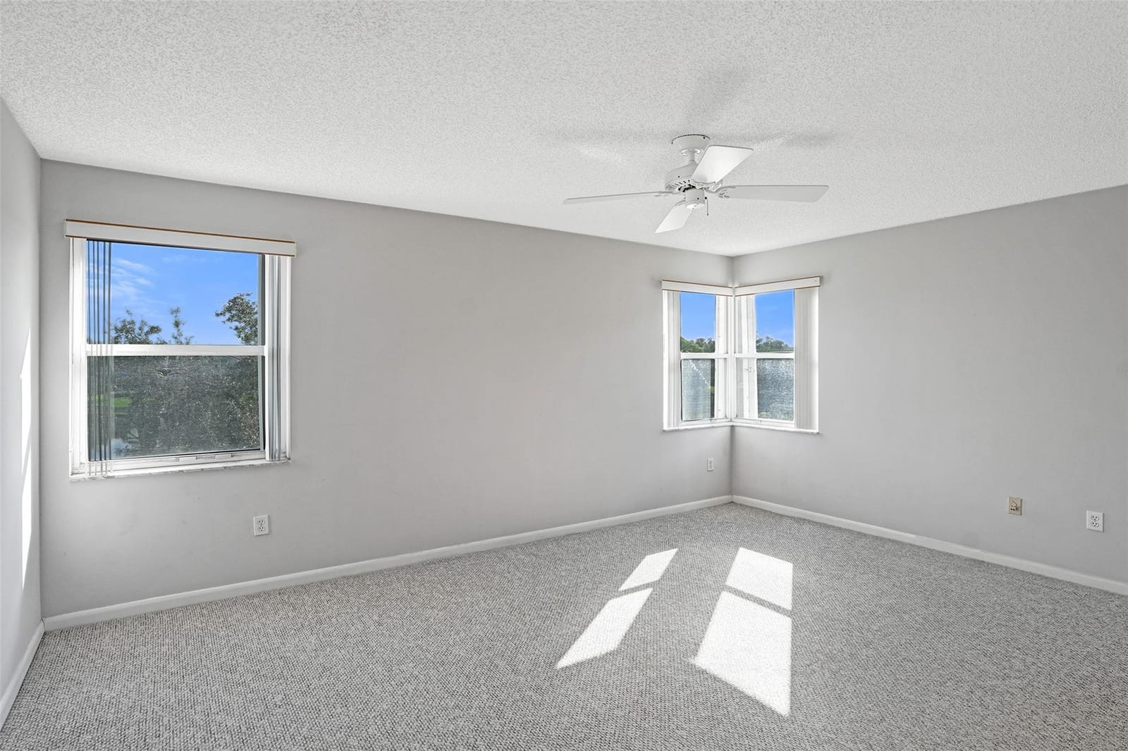 385 NW 153rd Avenue, Pembroke Pines, FL 33028 photo 28