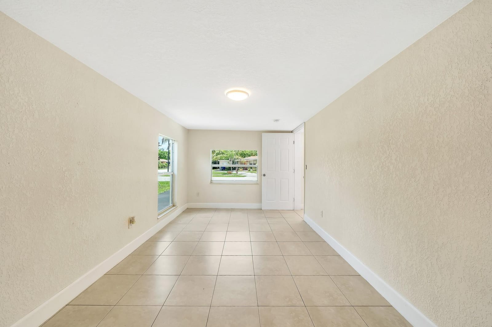 1412 NE 25th Court — photo 12