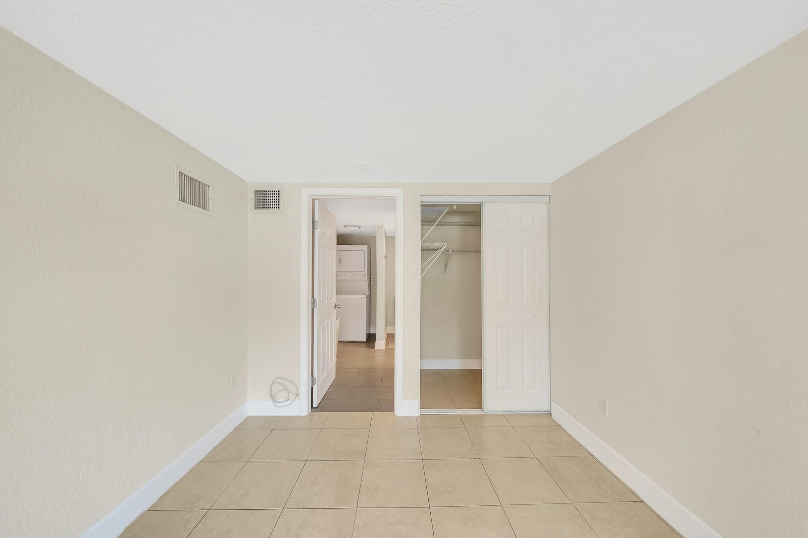 1412 NE 25th Court, Pompano Beach, FL 33064 photo 13