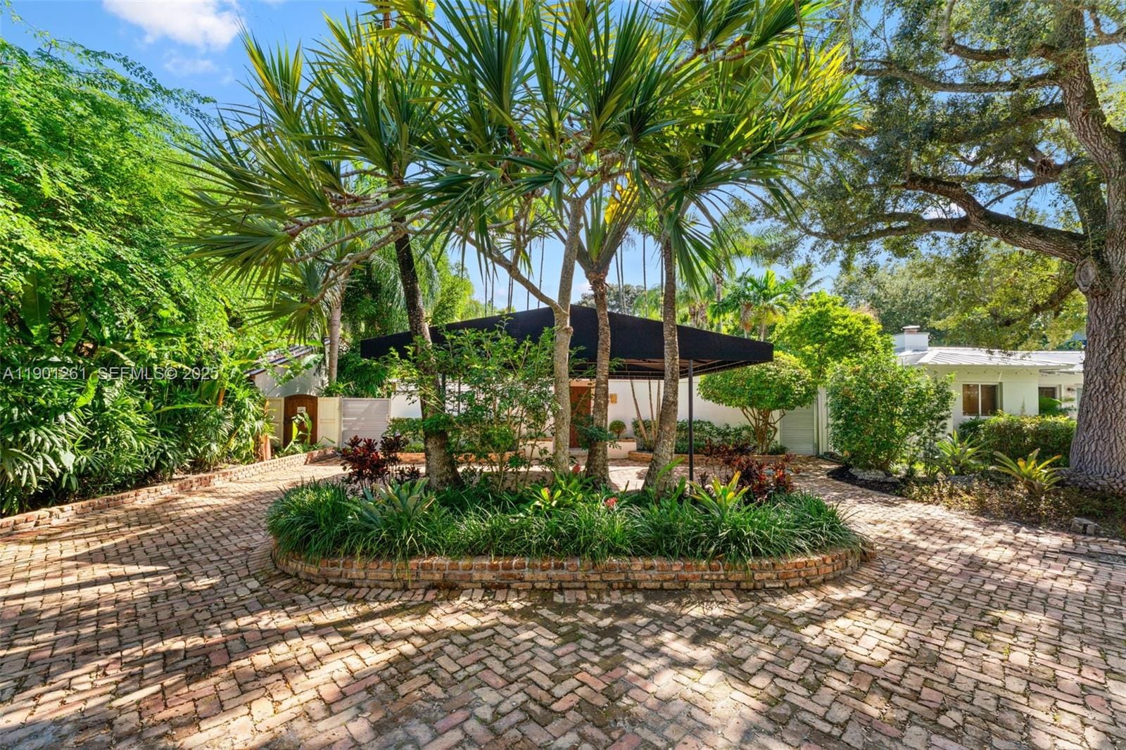 4110 El Prado Boulevard — photo 2