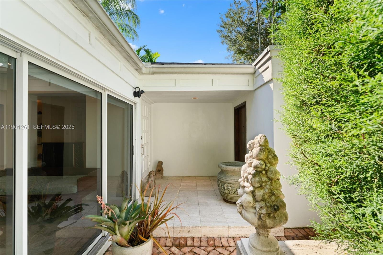 4110 El Prado Boulevard — photo 4