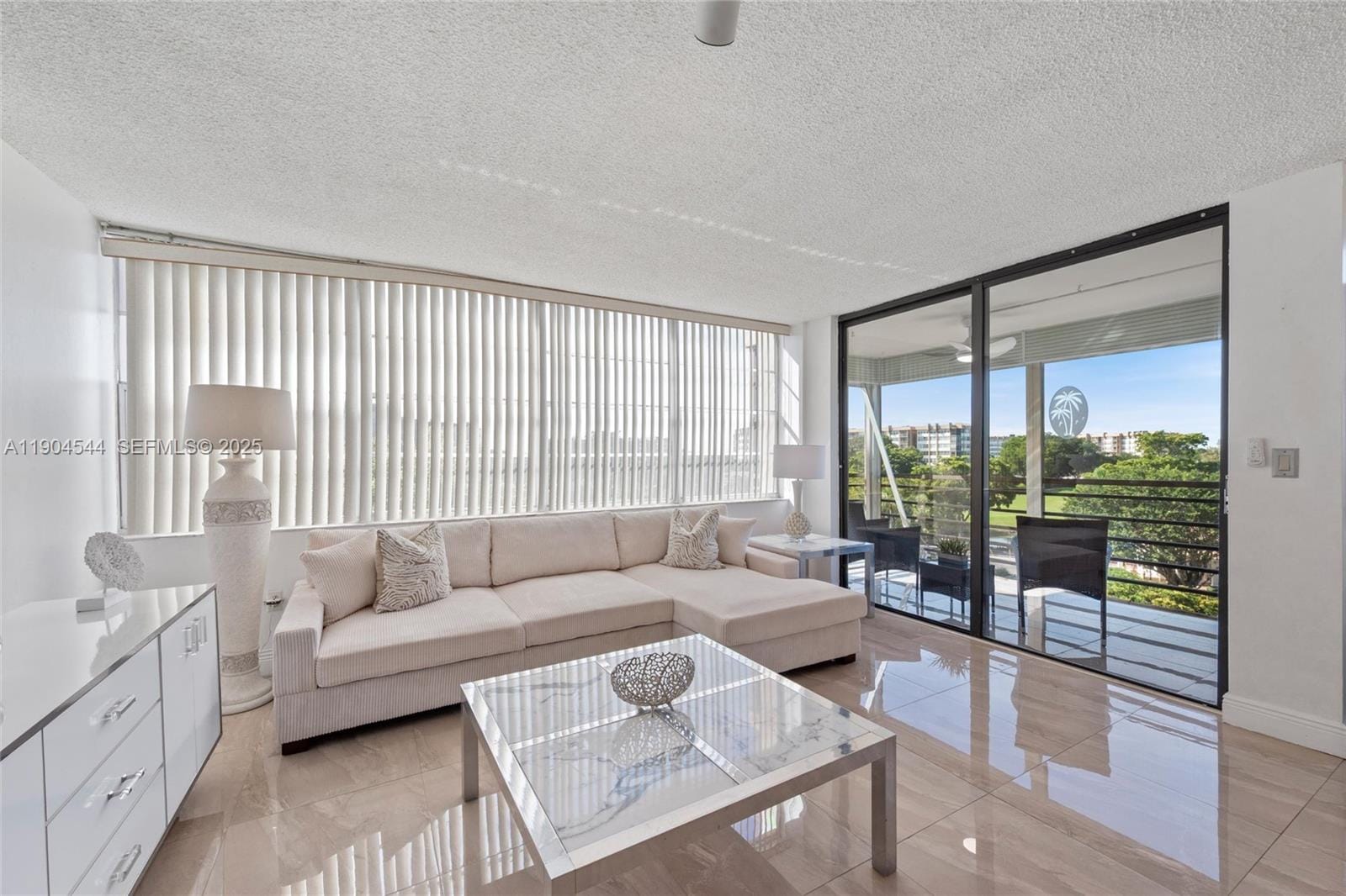1400 Saint Charles Place 520, Pembroke Pines, FL 33026