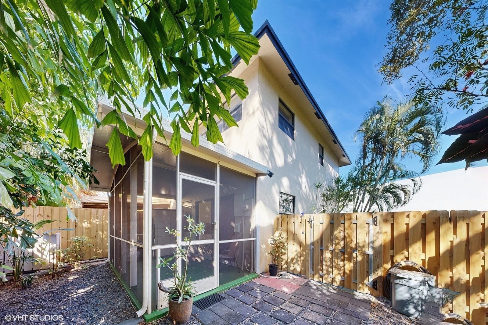 2113 NE 11th Avenue 2113, Wilton Manors, FL 33305 photo 14