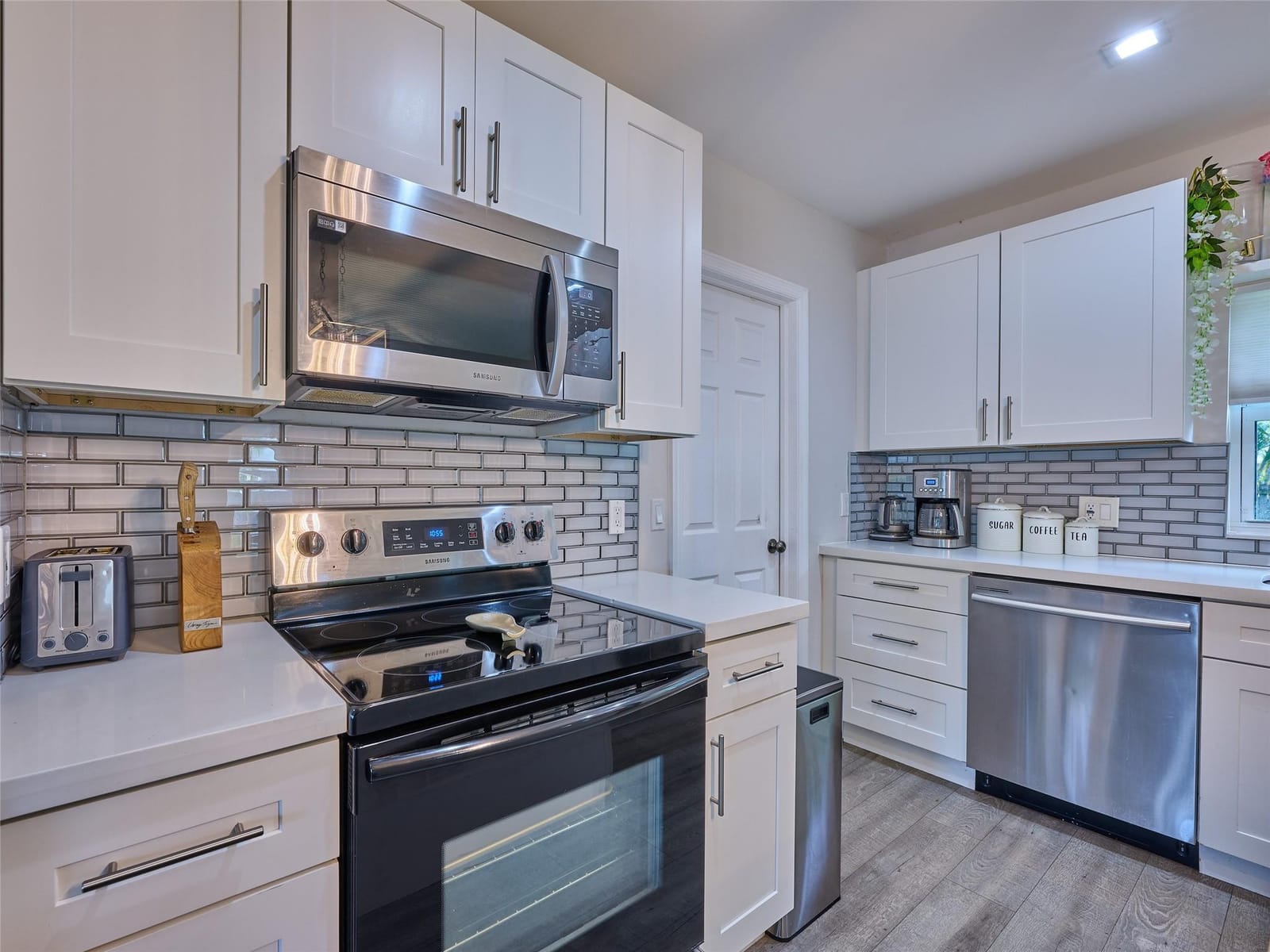 801 NE 15th Street — photo 12
