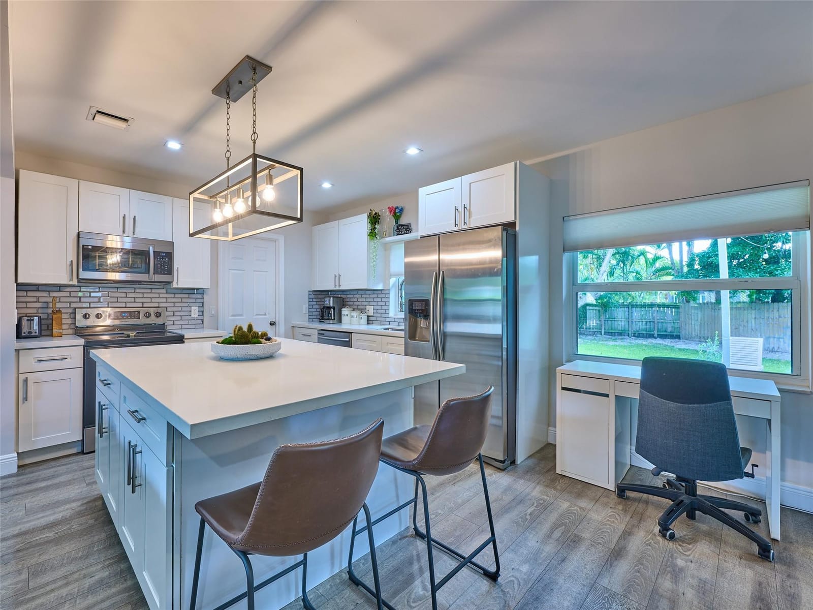 801 NE 15th Street — photo 8