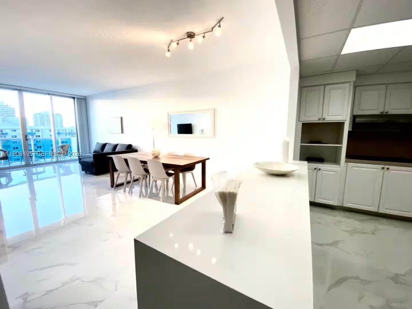 19370 Collins Avenue PH-10 — photo 5