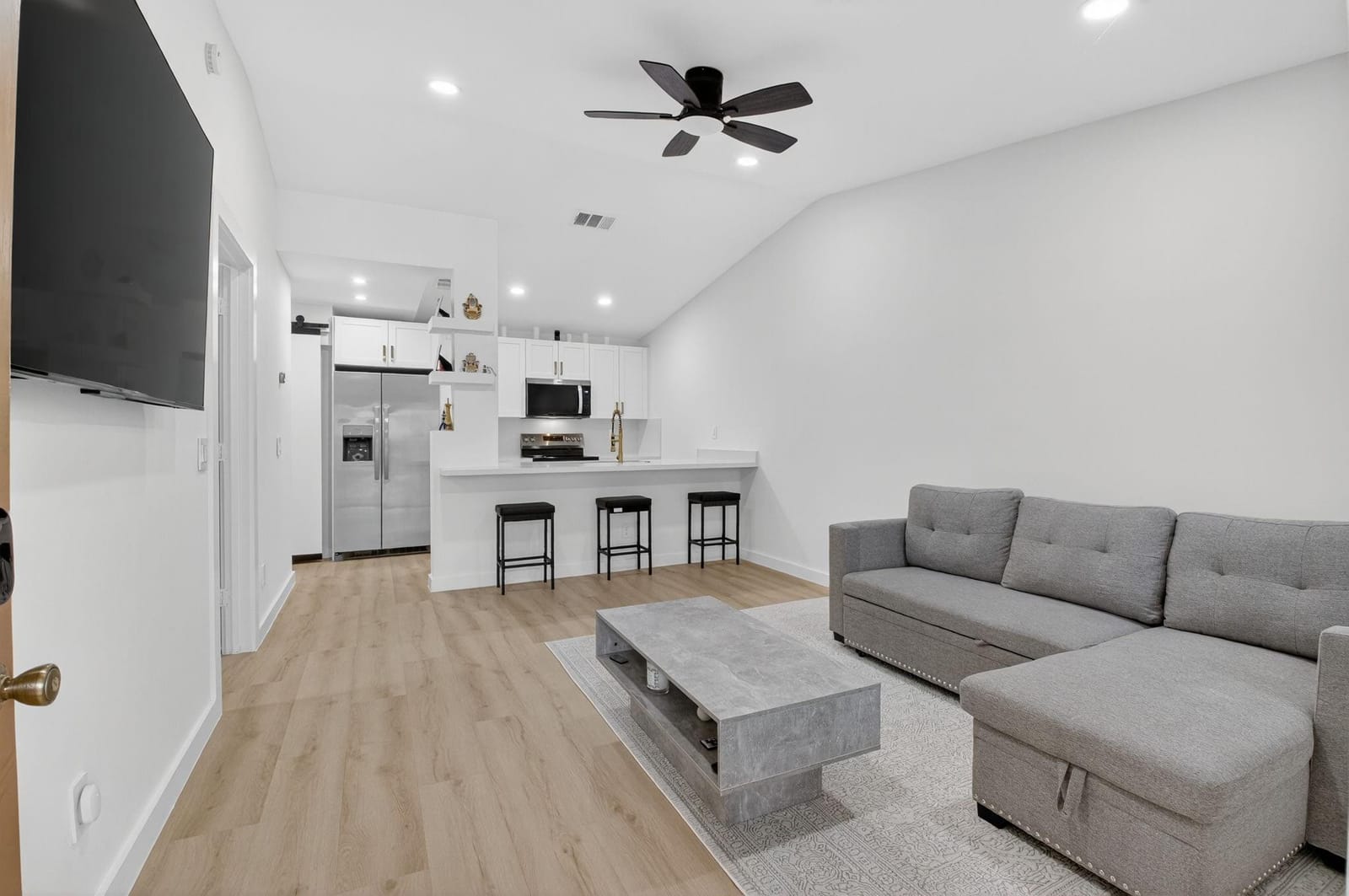 9430 Boca Cove Circle 214 — photo 4