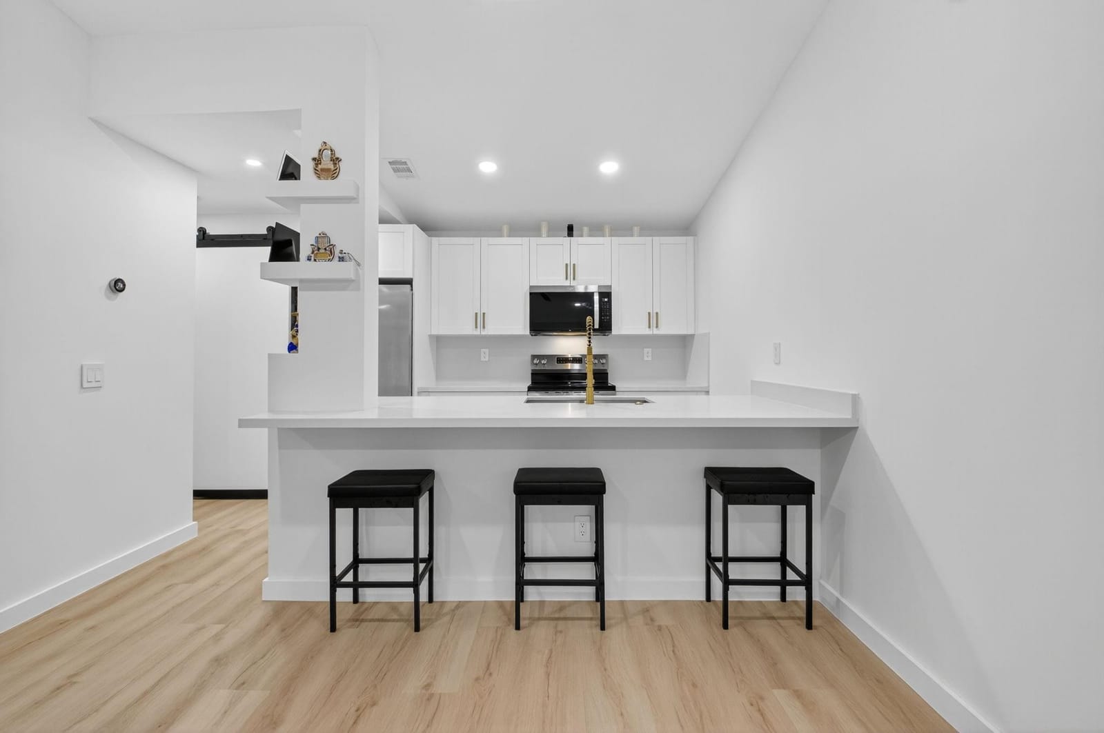 9430 Boca Cove Circle 214 — photo 7