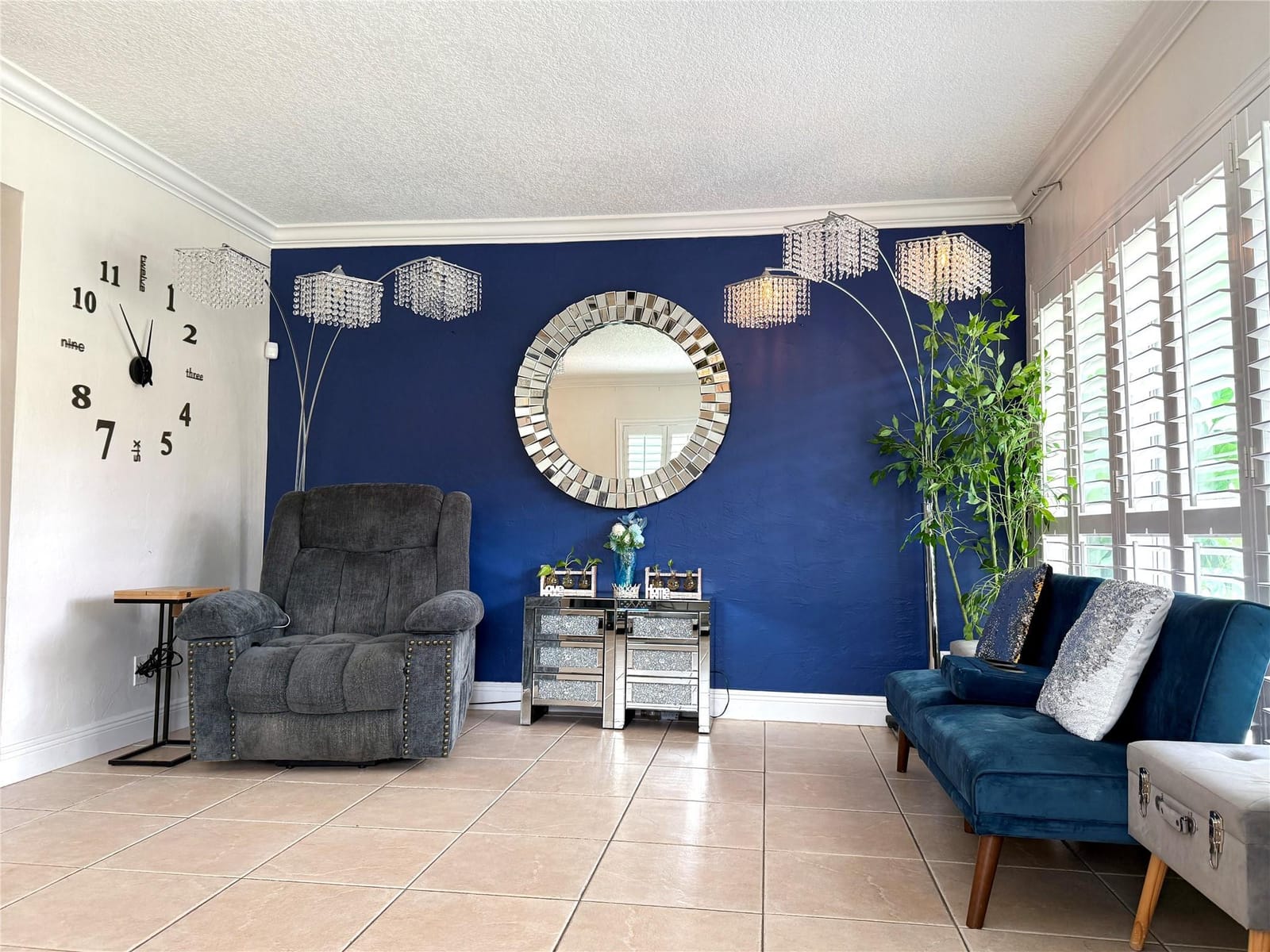 2124 NE 5th Avenue 101 — photo 12