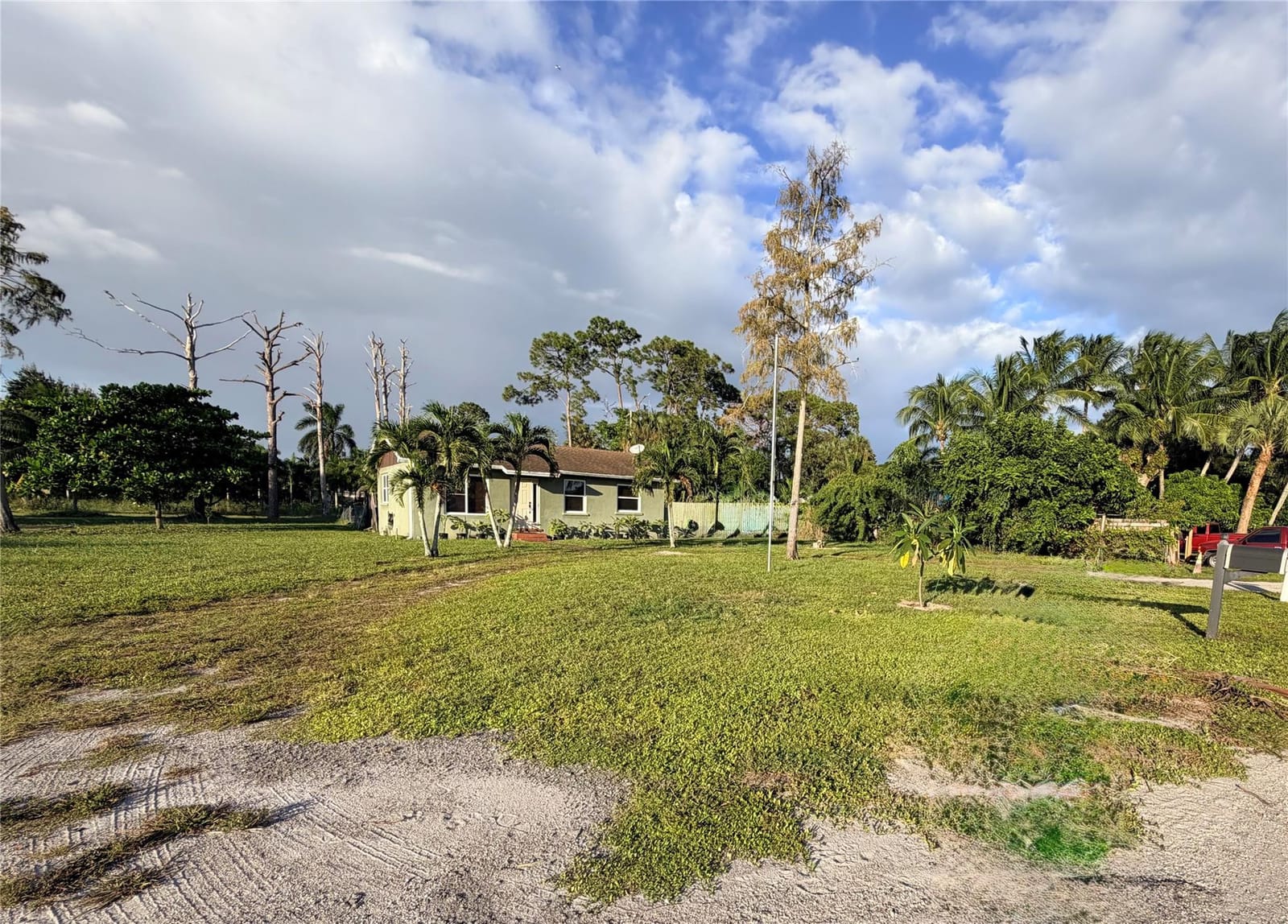 5211 Pine Grove Drive — photo 2