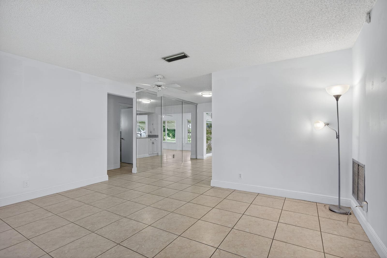 7340 NW 8th Street, Margate, FL 33063 photo 6