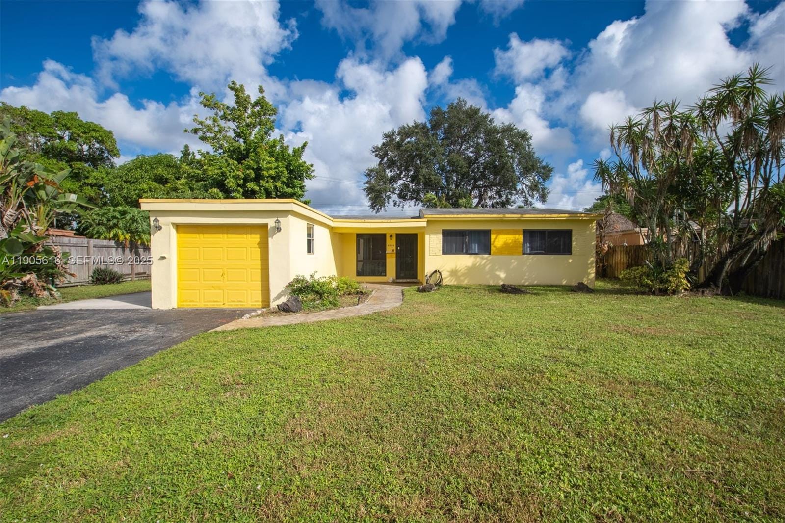 6515 SW 26th Street, Miramar, FL 33023