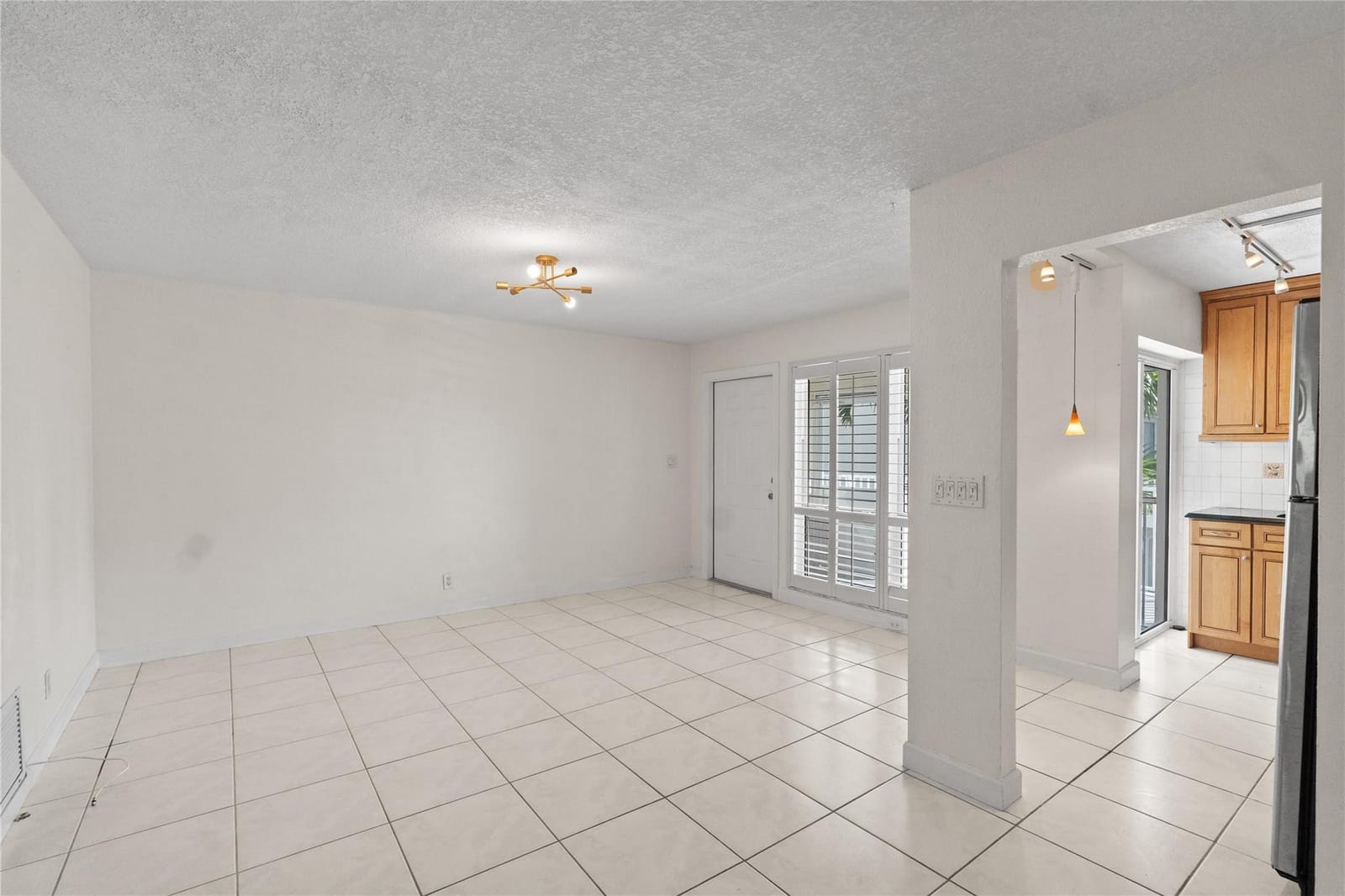 1439 S Ocean Boulevard 317, Lauderdale-By-The-Sea, FL 33062 photo 22