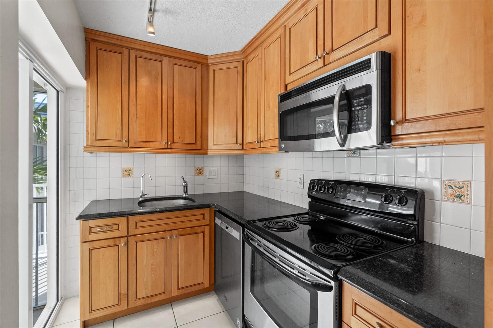 1439 S Ocean Boulevard 317, Lauderdale-By-The-Sea, FL 33062 photo 26