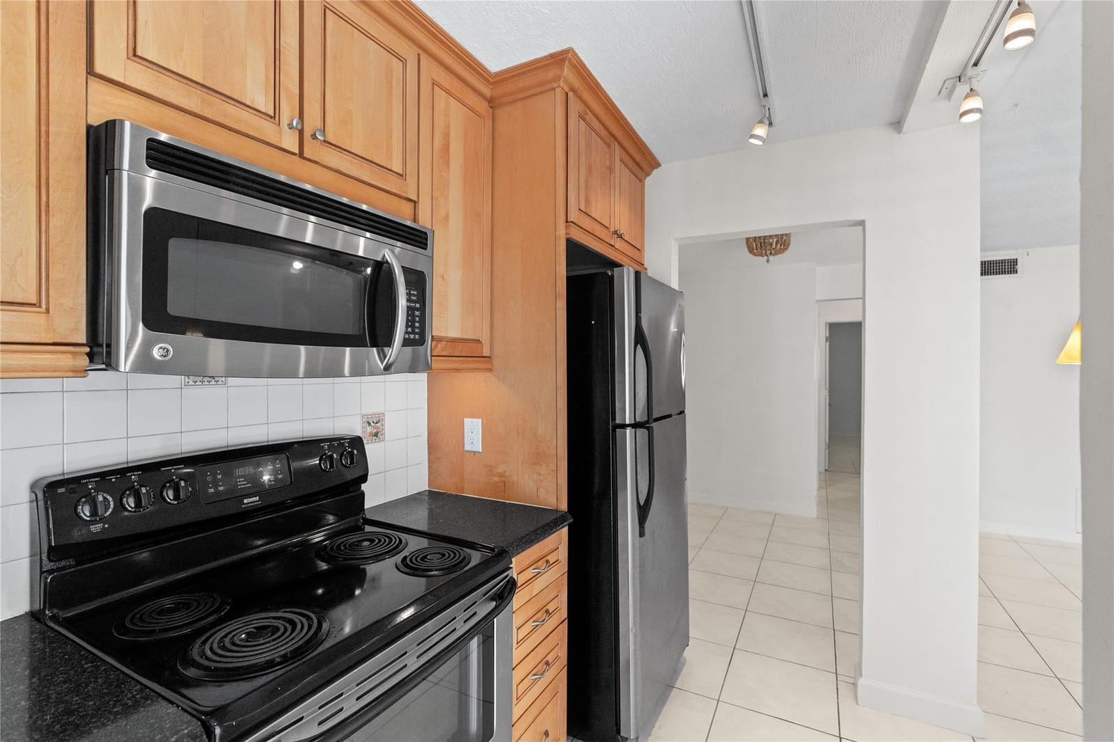 1439 S Ocean Boulevard 317, Lauderdale-By-The-Sea, FL 33062 photo 27