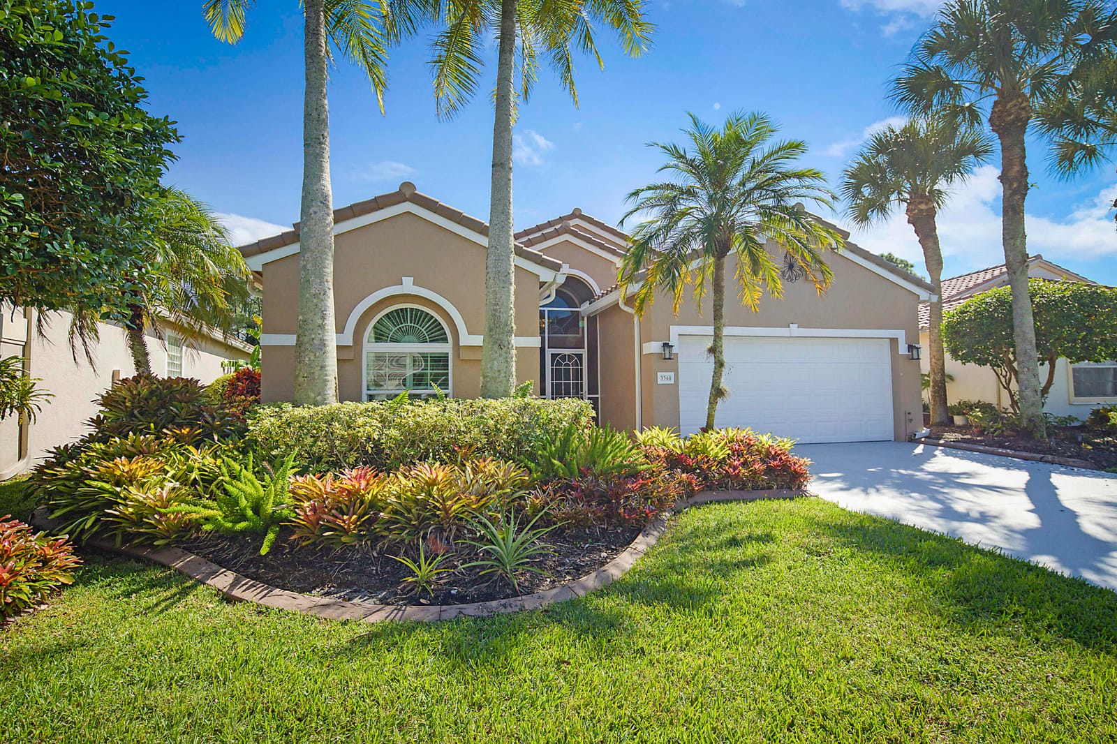 3360 SE Fairway Oaks Trail SE, Stuart, FL 34997 photo 1