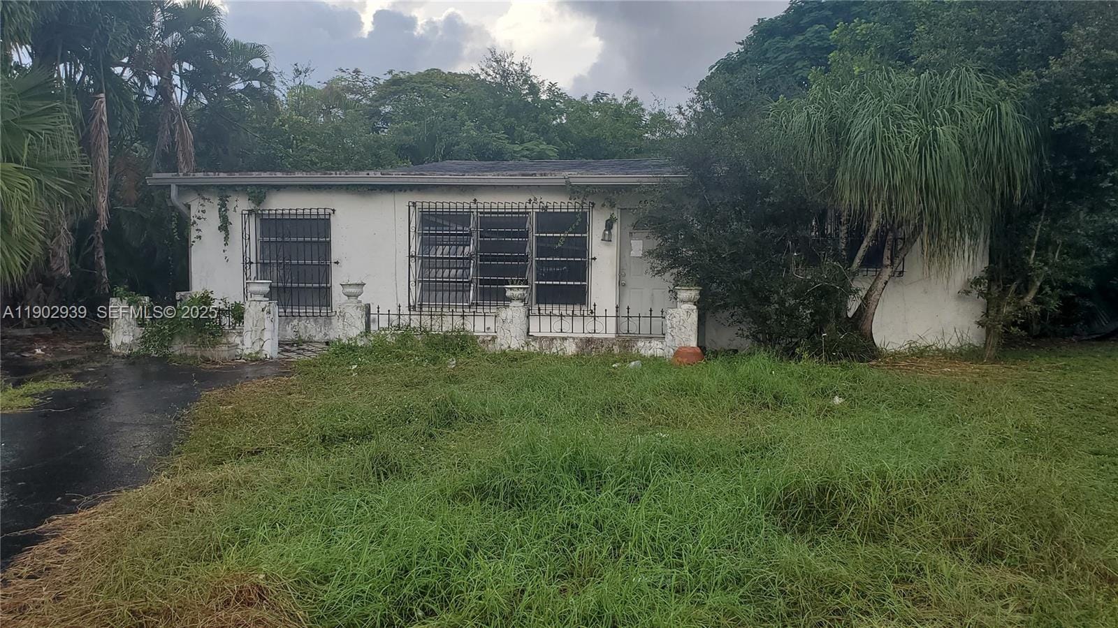 5909 NW 27th Street, Margate, FL 33063