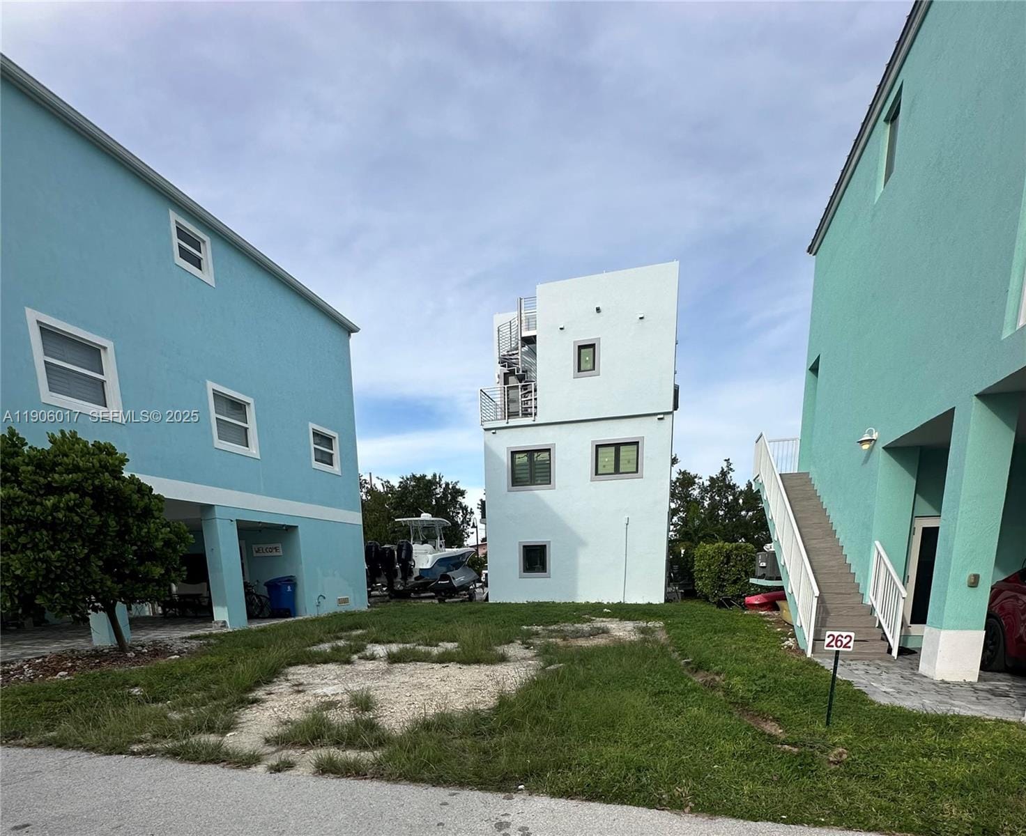 94825 Overseas Highway, Key Largo, FL 33037 photo 4