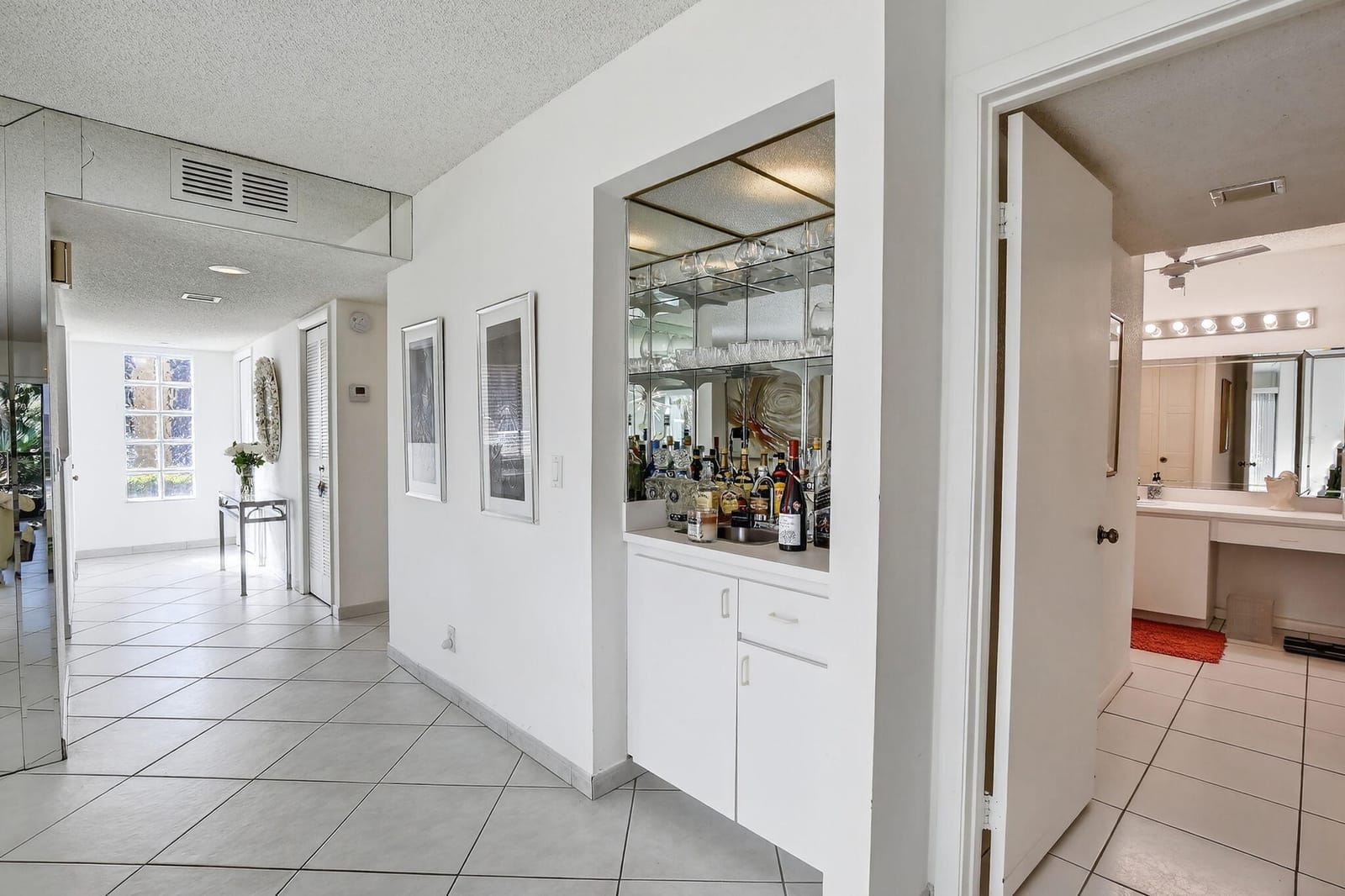 380 Racquet Club Road 106, Weston, FL 33326 photo 17